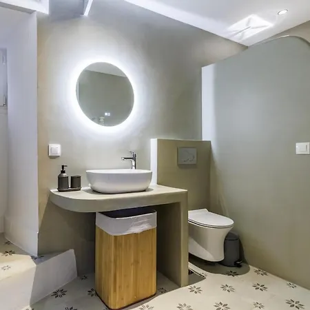 Casa Petra - *